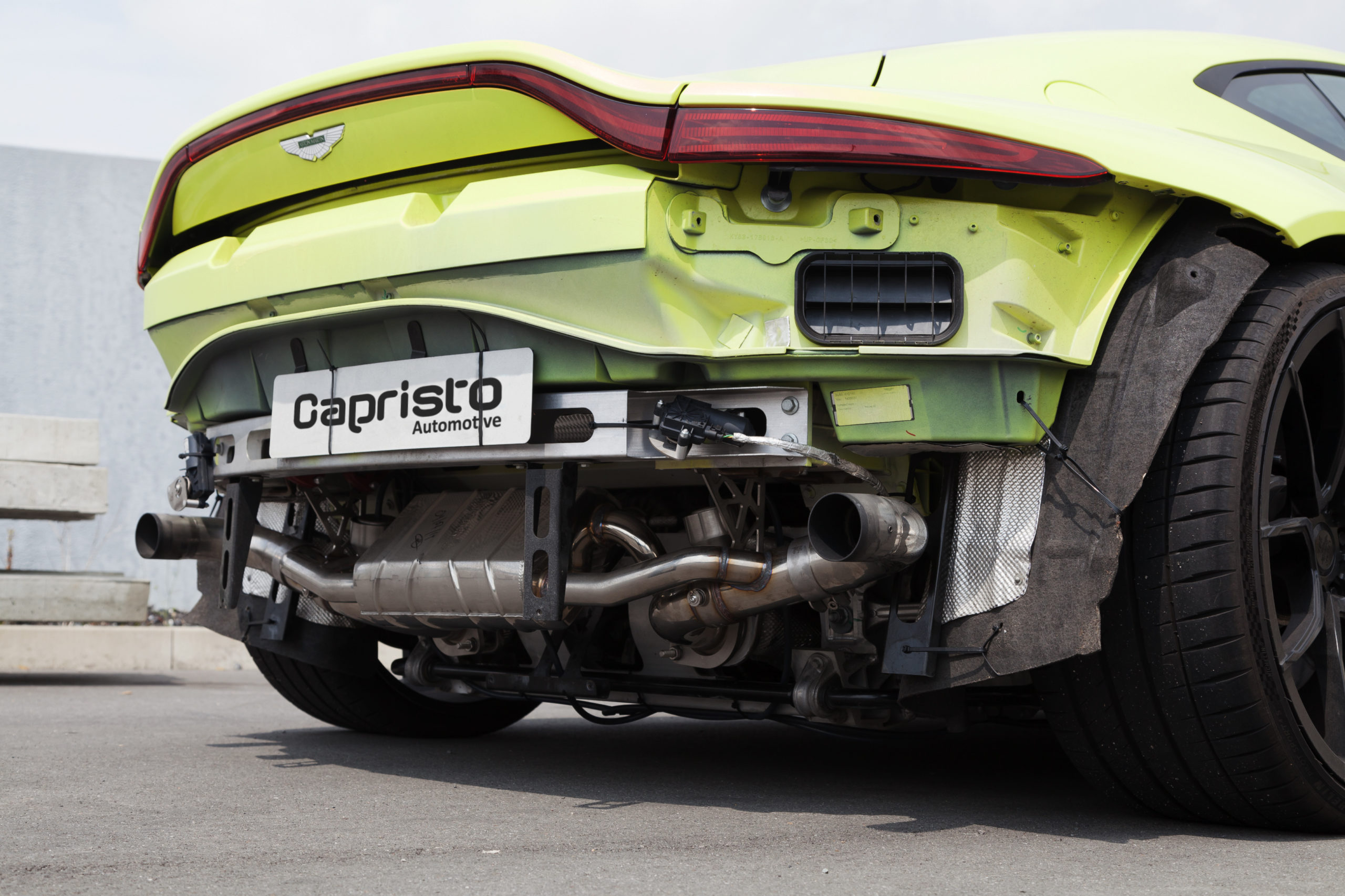 Aston Martin New Vantage/AMR - Valved Exhaust with Carbon Tips (CES3) - Image 3